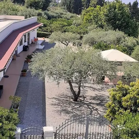 Il Giardino Di Zefiro Bed & Breakfast
