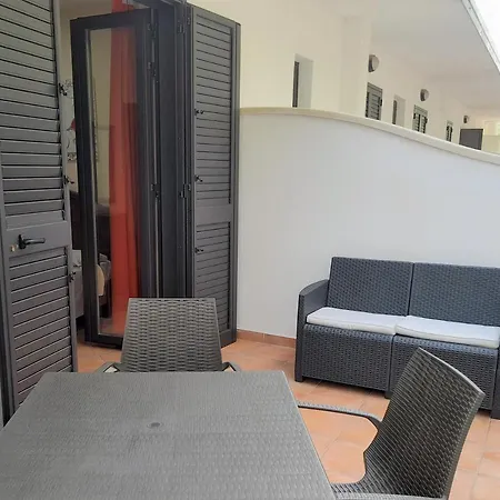 Il Giardino Di Zefiro Bed and Breakfast