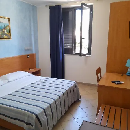 Bed & Breakfast Il Giardino Di Zefiro Gioiosa Marea