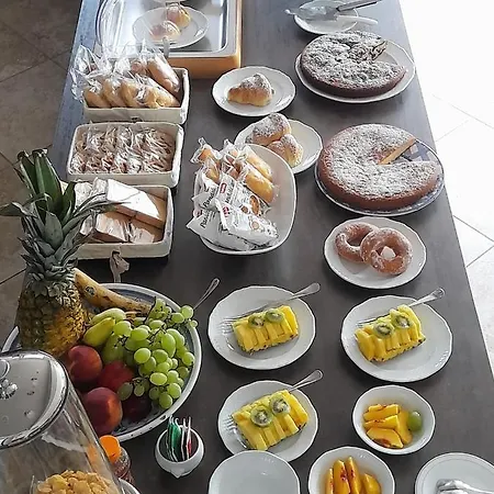 Il Giardino Di Zefiro Alojamento de Acomodação e Pequeno-almoço 3*